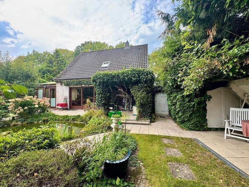 2.320 qm Baugrundstück mit Althaus für Investor od. Bauträger in OLDENBURGAlexanderfeld !