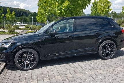 Audi Q7 97.500 km 47.700 &euro; Petersberg 36100