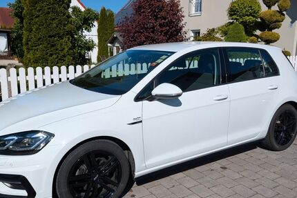 VW Golf 139.000 km 13.750 € Langerringen 86853
