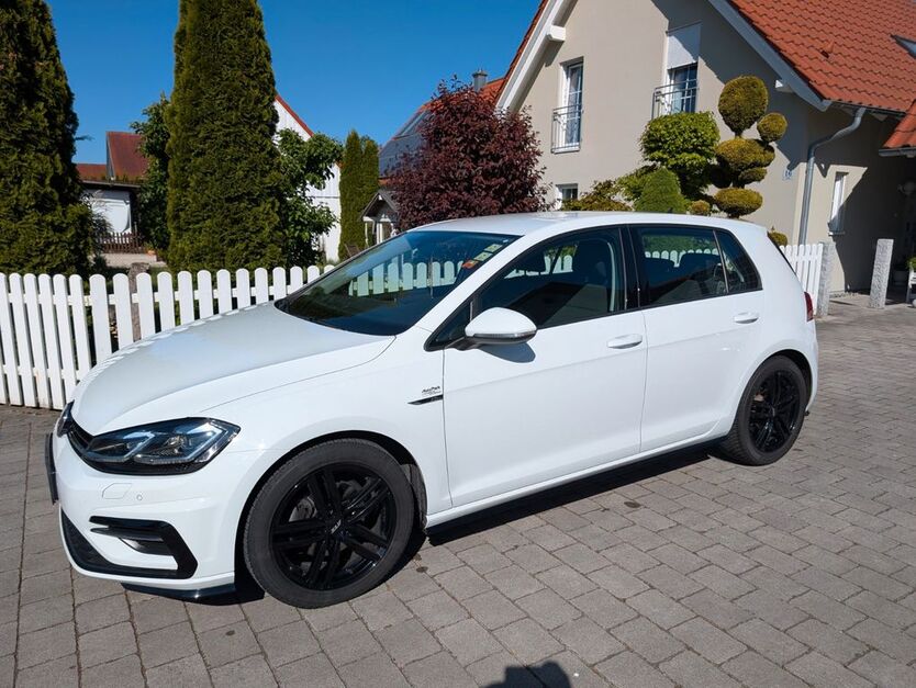 VW Golf 139.000 km 13.750 € Langerringen 86853