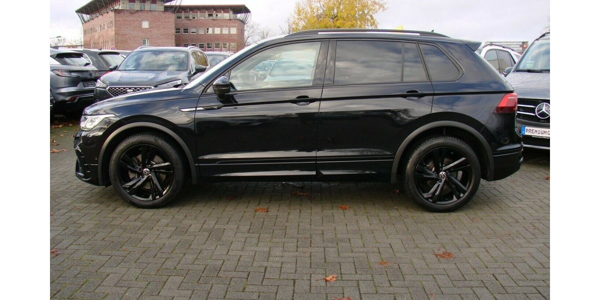 VW Tiguan 2.0TDi R-Line 4M BlackStyle ACC IQ LIGHT 41.763 km 34.980 &euro; Falkensee 14612