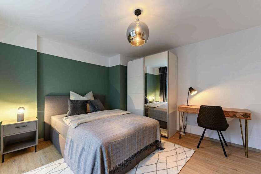 WG-Zimmer in Stuttgart 665 € 15 m² zimmer