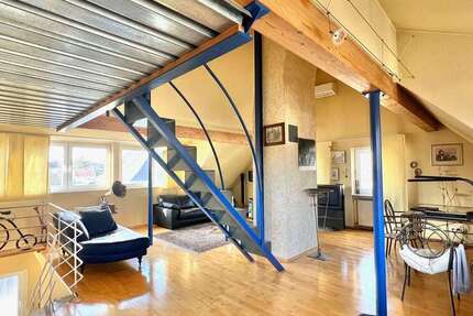 Haus zum Kaufen in Neu-Isenburg 1.290.000 € 322.58 m² 10 zimmer