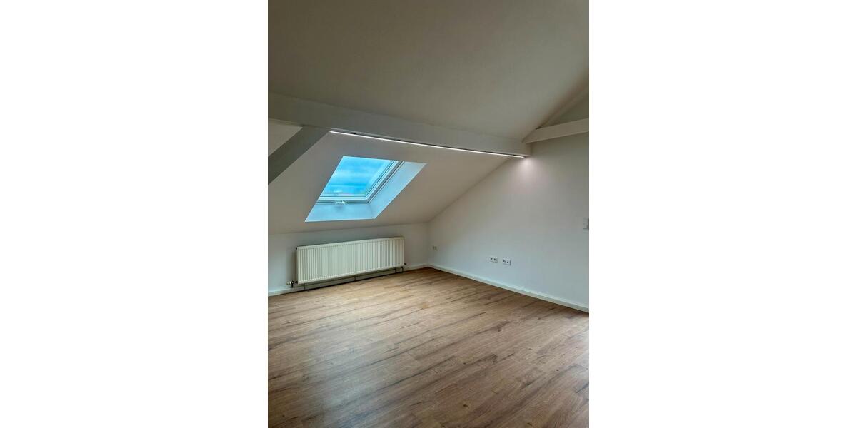 Doppelhaushälfte Metten - 6 Zimmer, 153 m&sup2;, 1.600&euro; | Angebot:26117489