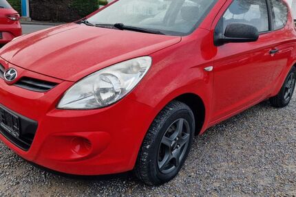 Hyundai i20 150.823 km 2.490 € Soest 59494