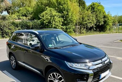 Mitsubishi Outlander 68.000 km 17.900 &euro; Erlensee 63526