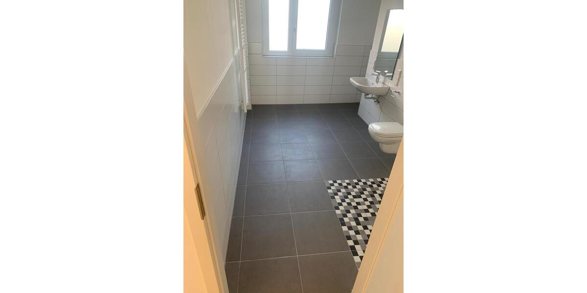 Erdgeschoßwohnung Pfinztal - 1 Zimmer, 69 m&sup2;, 1.377&euro; | Angebot:24726005