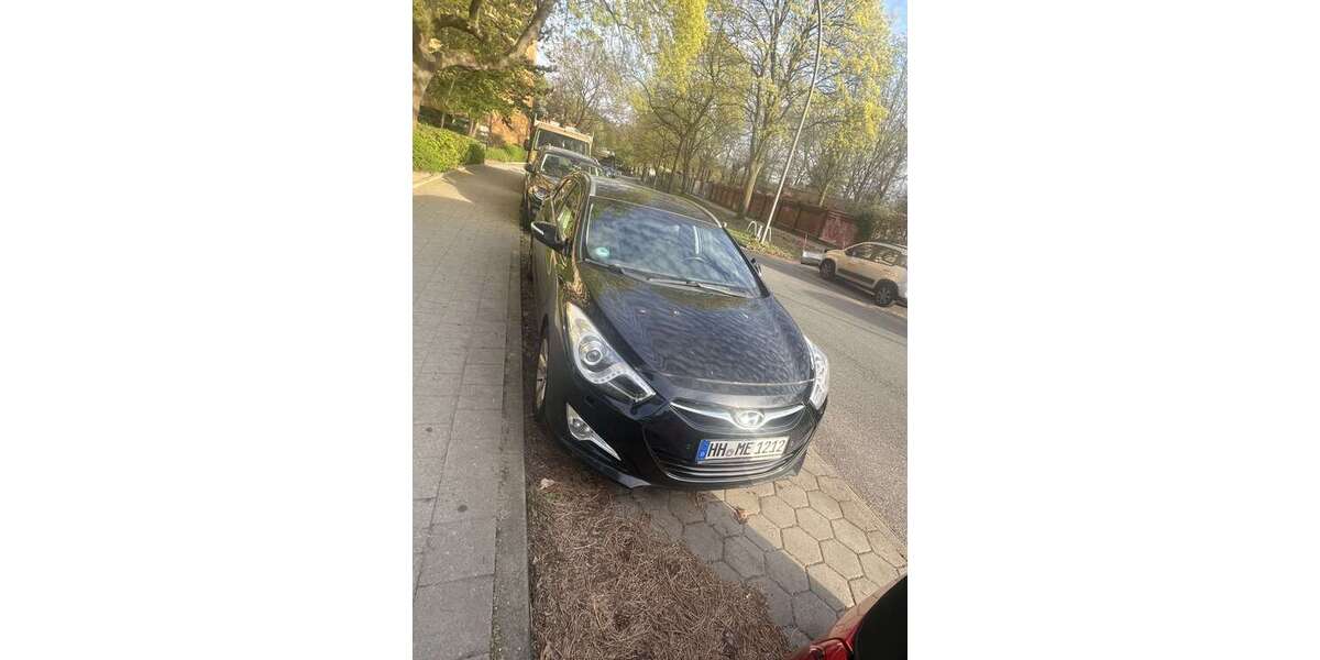 Hyundai i40 157.300 km 5.000 &euro; hamburg 22525