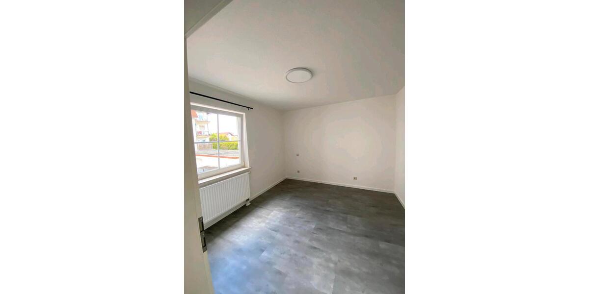 Erdgeschoßwohnung Mettlach - 1 Zimmer, 46 m&sup2;, 650&euro; | Angebot:26254543