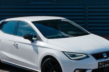 Seat Ibiza 33.408 km 16.990 &euro; Schneeberg 08289