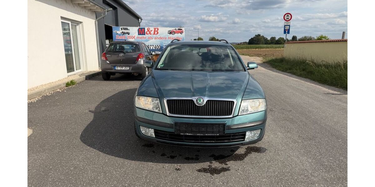 Skoda Octavia 141.000 km 2.699 &euro; Schwandorf 92421