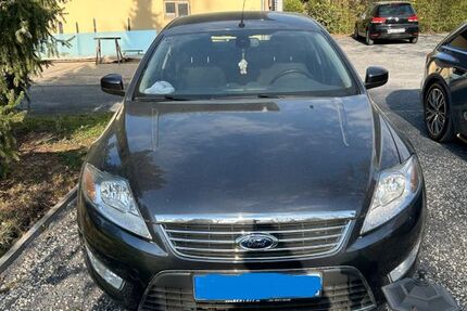 Ford Mondeo 92.000 km 4.900 &euro; Hardegsen 37181