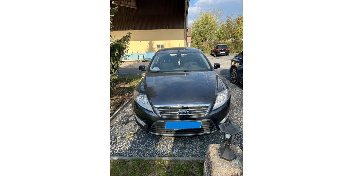 Ford Mondeo 92.000 km 4.900 &euro; Hardegsen 37181