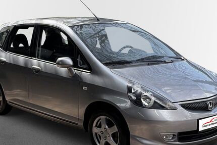 Honda Jazz 110.000 km 2.990 &euro; Hamburg 22529