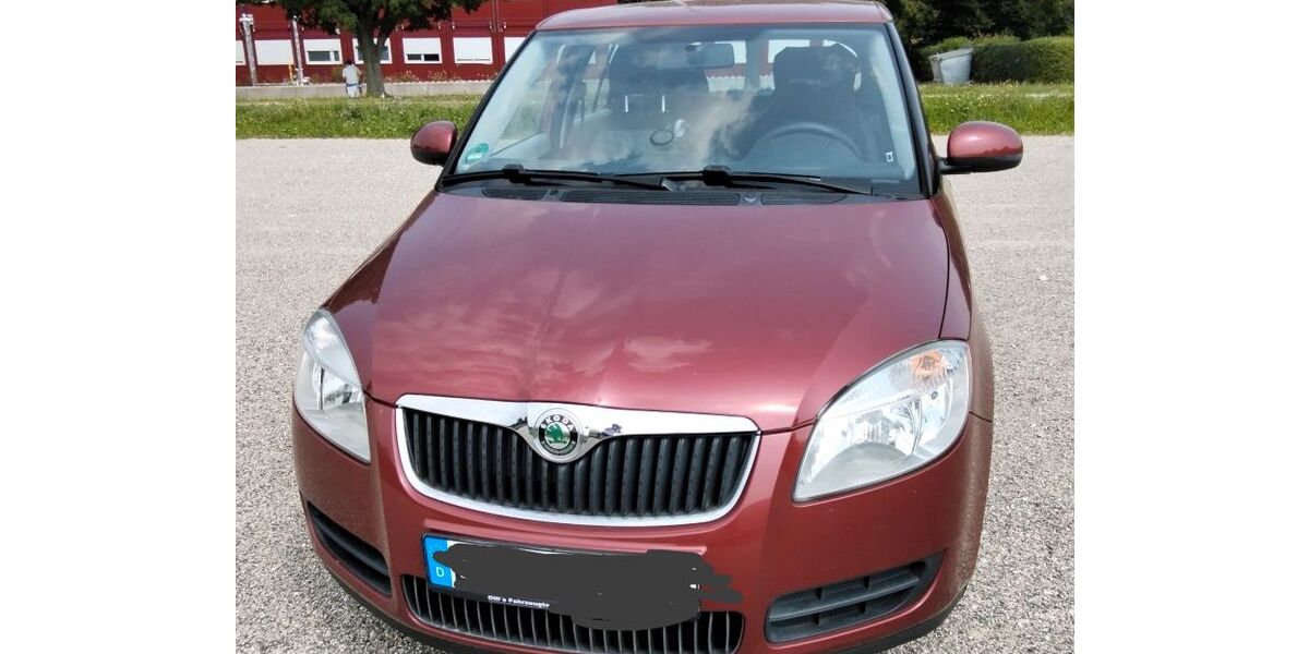 Skoda Fabia 113.000 km 2.500 &euro; Dettingen 73265