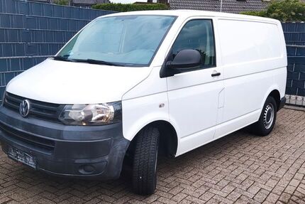 VW T5 Transporter 86.000 km 10.990 &euro; Rees 46459