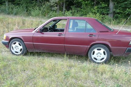 Mercedes-Benz 190 261.750 km 6.499 &euro; Ringgau 37296