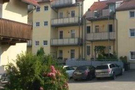 gemütiche 2 Raumwohnung im Zentrum von Nossen mit Balkon 2 zimmer