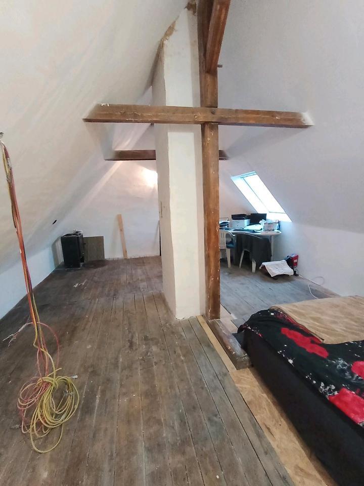 Reihenmittel Haus in schöner Lage zu verkaufen Provisionsfrei