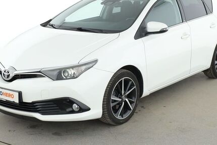 Toyota Auris 109.303 km 10.680 &euro; Dresden 01187