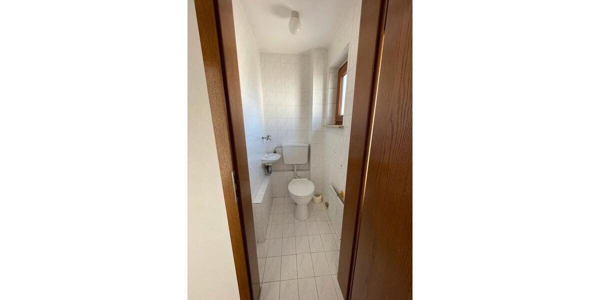 Etagenwohnung Nufringen - 3 Zimmer, 83 m&sup2;, 1.000&euro; | Angebot:26398170