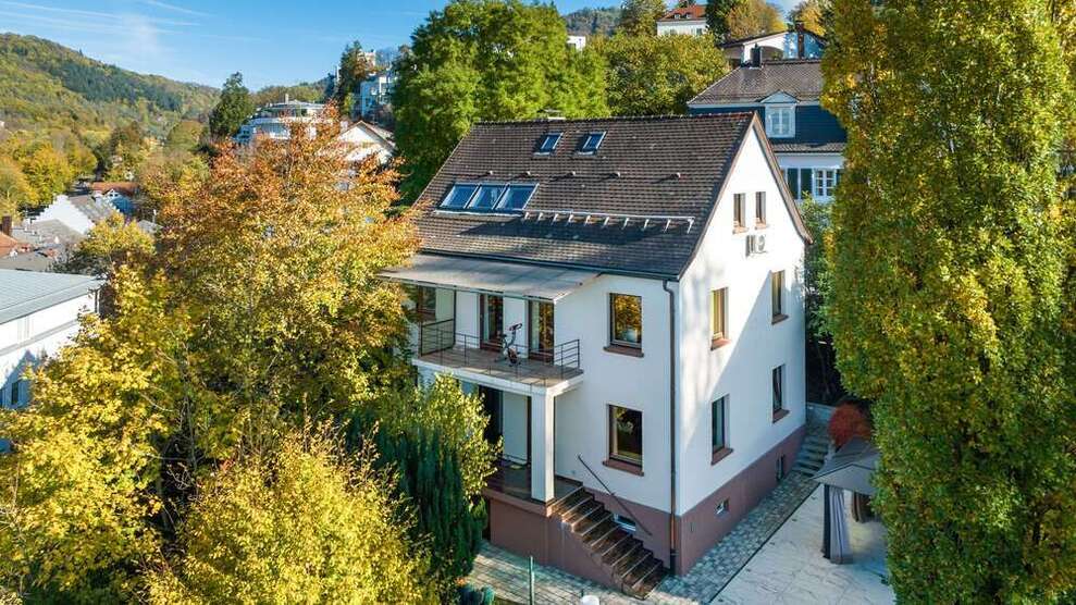 Haus zum Kaufen in Baden-Baden 1.720.000 € 253 m²