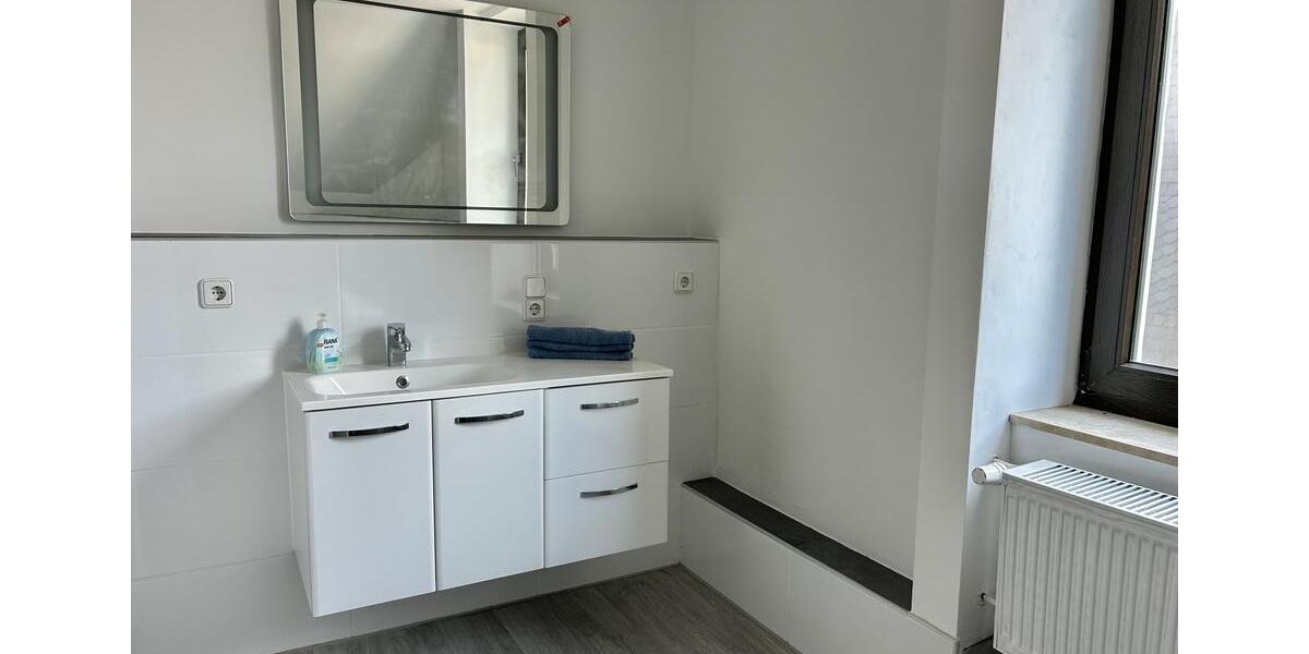 Dachgeschoßwohnung Attendorn - 3 Zimmer, 83 m&sup2;, 725&euro; | Angebot:26297024