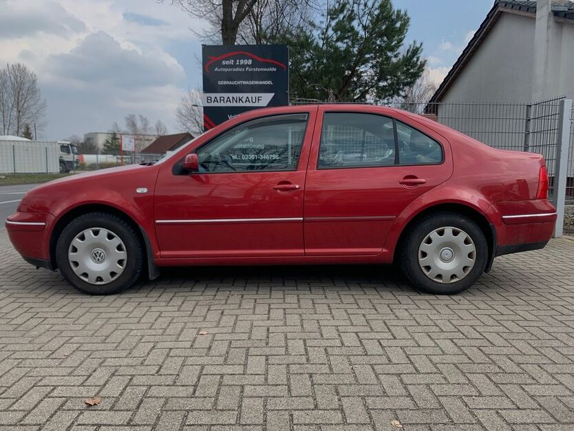 VW Bora 127.555 km 1.500 € Fürstenwalde 15517