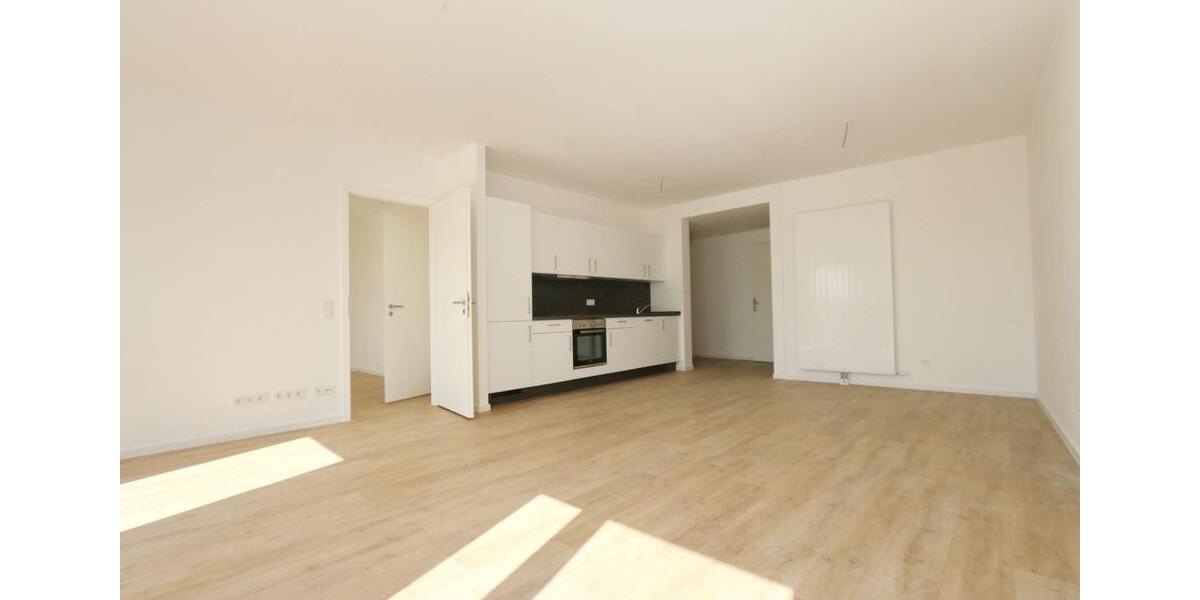 Etagenwohnung Schönefeld - 4 Zimmer, 96 m&sup2;, 1.249&euro; | Angebot:25541075