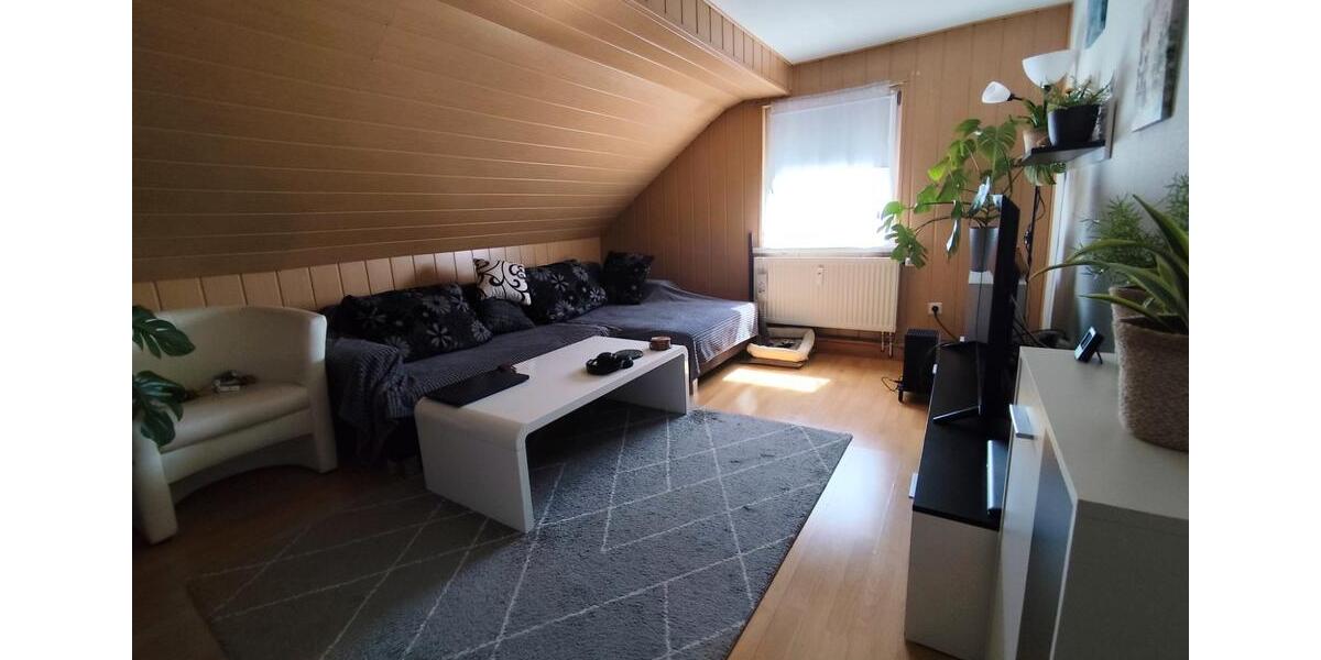 Dachgeschoßwohnung Villingen-Schwenningen Schwenningen - 2 Zimmer, 55 m&sup2;, 720&euro; | Angebot:26300269