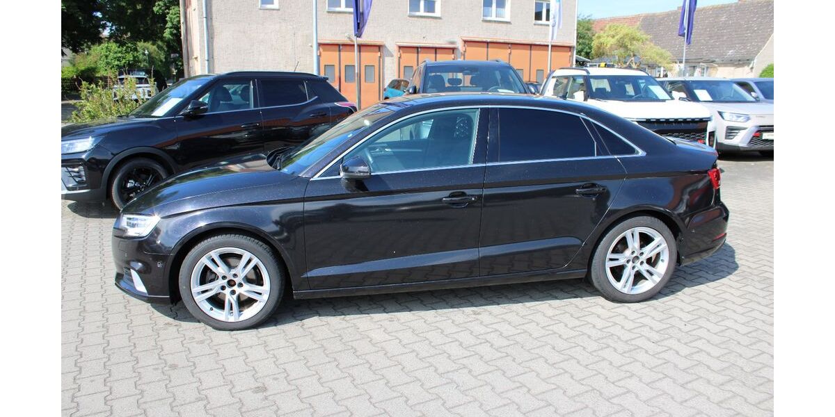 Audi A3 133.000 km 12.400 &euro; Elbe-Parey OT Parey 39317