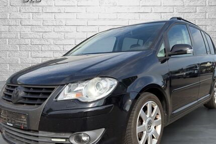 VW Touran 171.500 km 2.250 &euro; Bad Krozingen - Hausen 79189