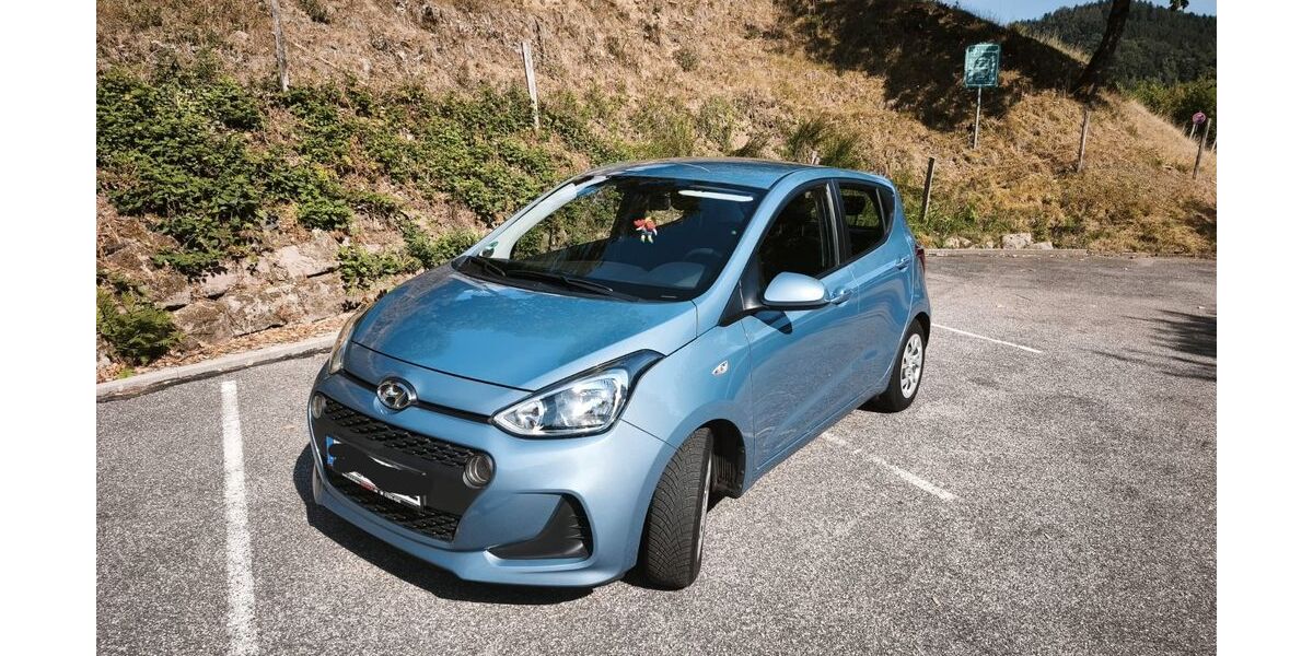 Hyundai i10 83.000 km 8.300 &euro; Bad Peterstal-Griesbach 77740
