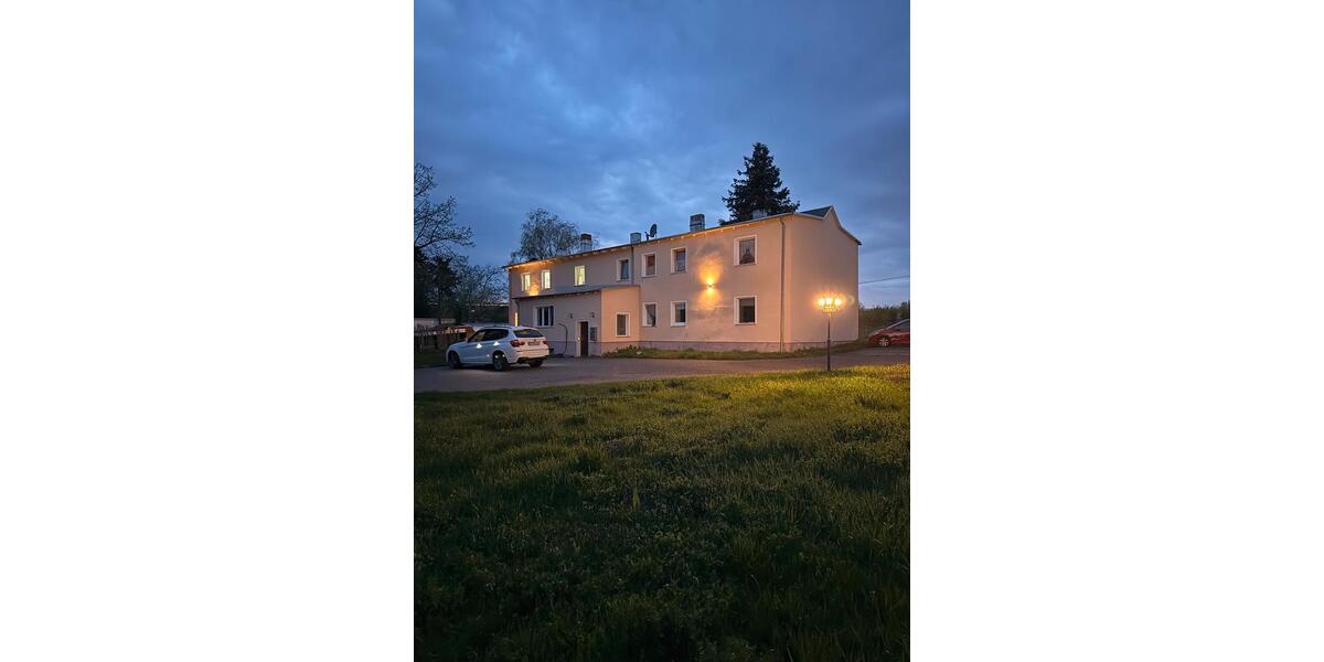 Erdgeschoßwohnung Nauen - 3 Zimmer, 90 m&sup2;, 1.550&euro; | Angebot:26278862