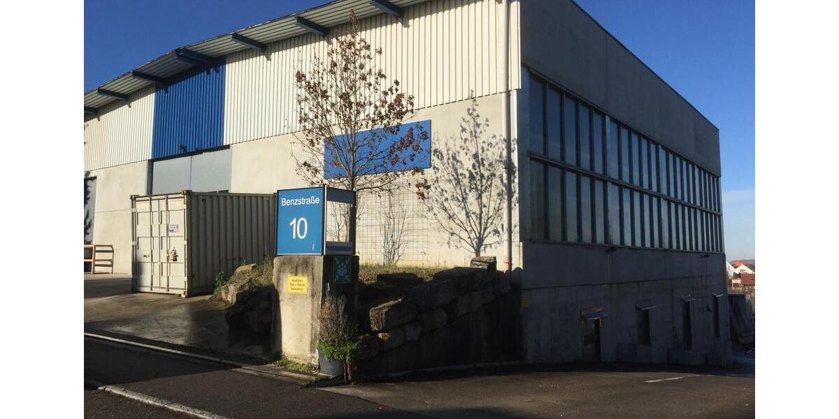 Halle im Gewerbegebiet Schwaikheim zimmer