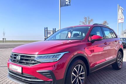 VW Tiguan 54.623 km 24.999 &euro; Kabelsketal/OT Großkugel 06184