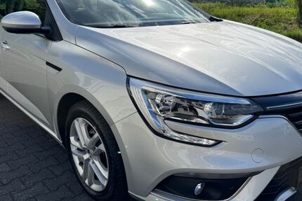 Renault Megane 42.000 km 13.950 &euro; Drolshagen 57489