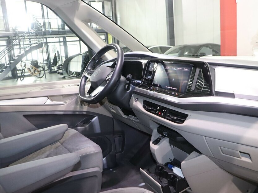 T7 Multivan DSG TSI eHybrid LIFE IQ.DRIVE LANG