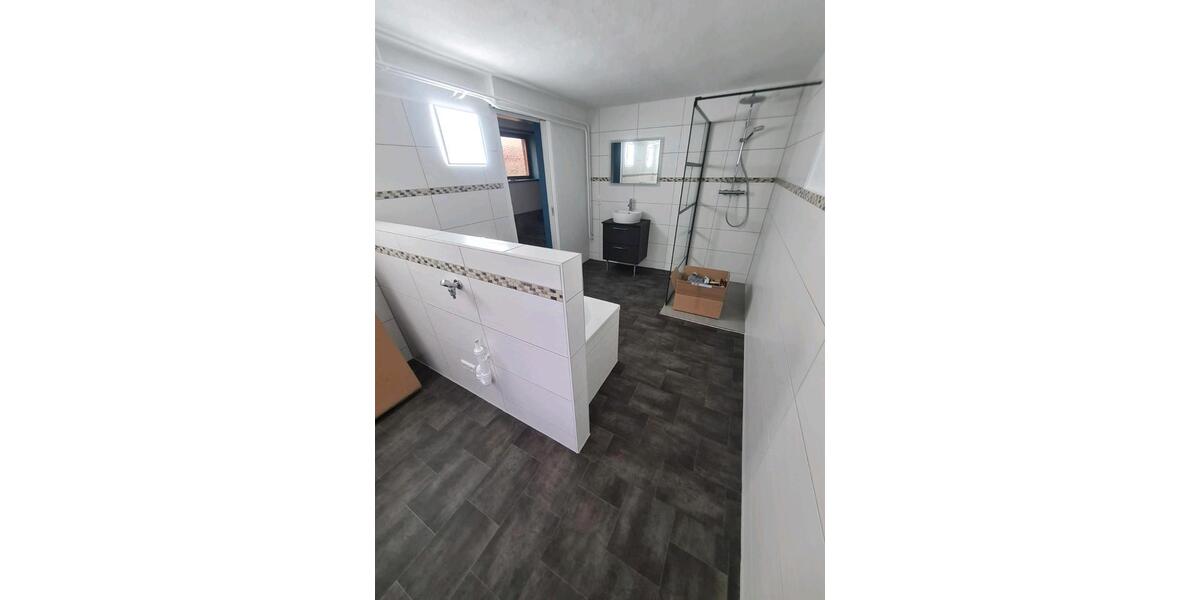 Doppelhaushälfte Schopfheim - 4 Zimmer, 95 m&sup2;, 1.200&euro; | Angebot:26292925