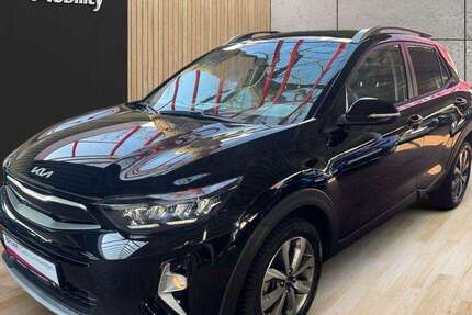 Kia Stonic 21.500 km 18.690 &euro; Bramsche 49565