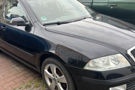 Skoda Octavia 340.000 km 800 &euro; zwickau 08064