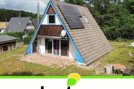 Sulzdorf a.d. Lederhecke: Stilvolles Nurdach-Haus - modernisiert, nachhaltig, idyllisch gelegen nahe dem Reuthsee