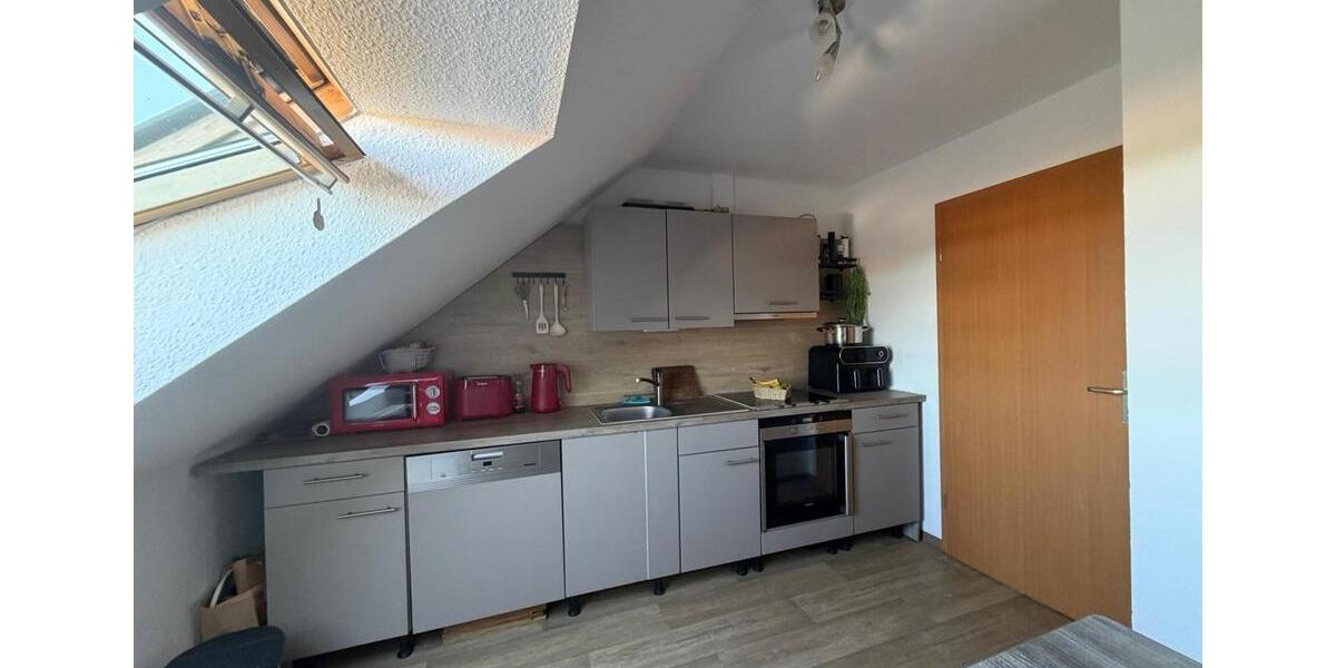 Dachgeschoßwohnung Jarmen - 3 Zimmer, 75 m&sup2;, 450&euro; | Angebot:26407395