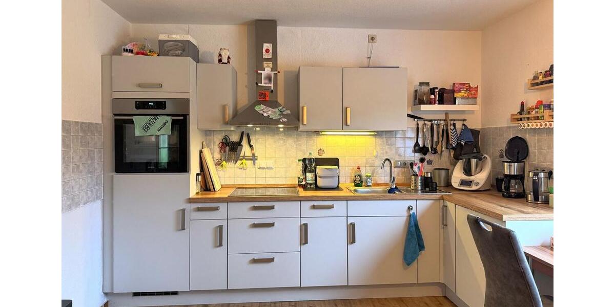 Gepflegte Doppelhaushälfte mit Garten, Garage & Carport in absolut zentraler Lage von Ostgroßefehn 4 zimmer