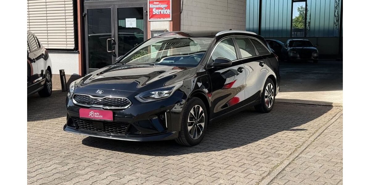 Kia ceed Sportswagon 50.000 km 18.376 &euro; Bad Schönborn 76669
