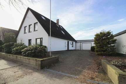 Haus zum Kaufen in Uetersen 380.000 € 170.11 m²