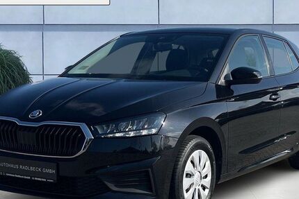 Skoda Fabia 54.190 km 12.990 &euro; Wörth a. Donau 93086