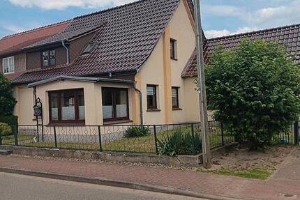 Haus Lübz - 5 Zimmer, 120 m&sup2;, 175.000&euro; | Angebot:27044420