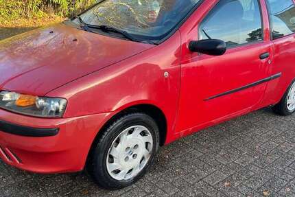 Fiat Punto 80.000 km 1.990 &euro; Delmenhorst 27751