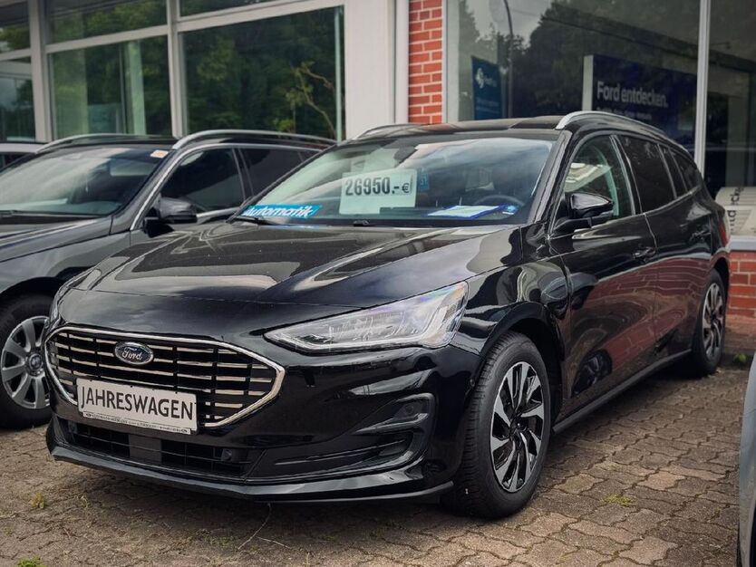 Ford Focus 8.826 km 26.950 € Lütjenburg 24321